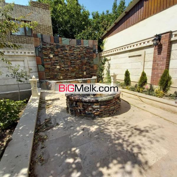 680  متر باغ ویلای شیک در شهریار