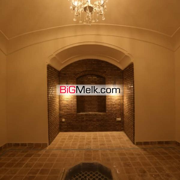 خانه تاریخی با قدمت قاجار بازسازی شده مناسب هتل یا گالری