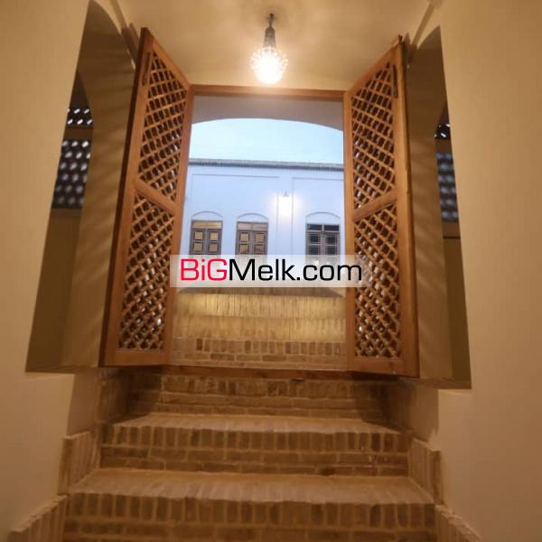 خانه تاریخی با قدمت قاجار بازسازی شده مناسب هتل یا گالری