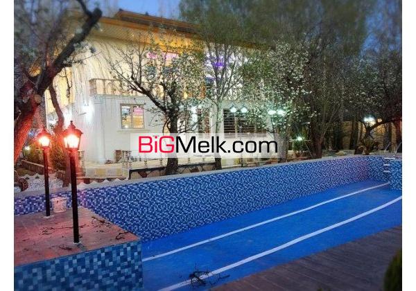 باغ ویلادرشهریار بسیار لوکس3000 متر  با 500 متر ویلا دوبلکس