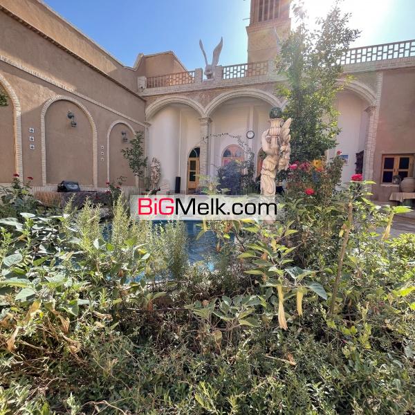 فروش سرقفلی هتل سنتی در یزد