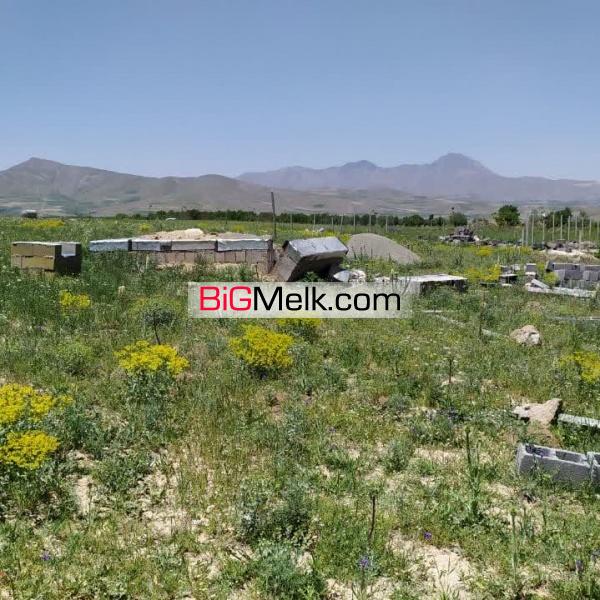 یک زمین کشاورزی در منطقه آتاقی سیمین